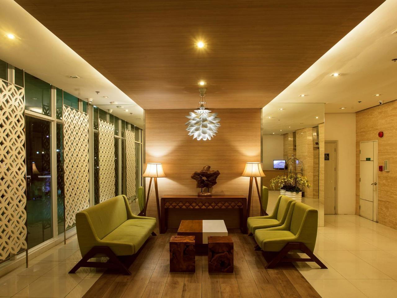 Injap Tower Hotel Iloilo City Exterior photo