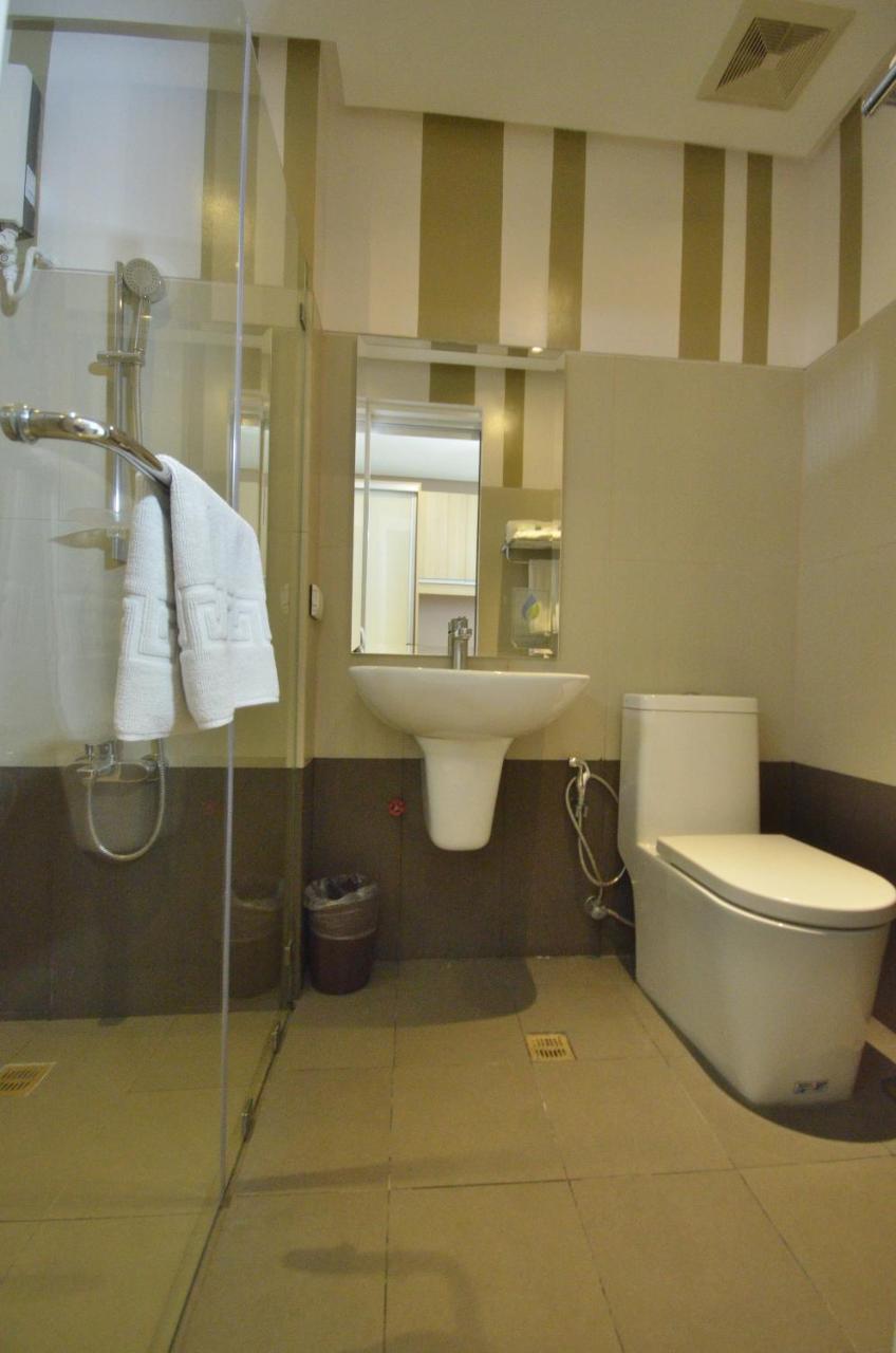 Injap Tower Hotel Iloilo City Exterior photo