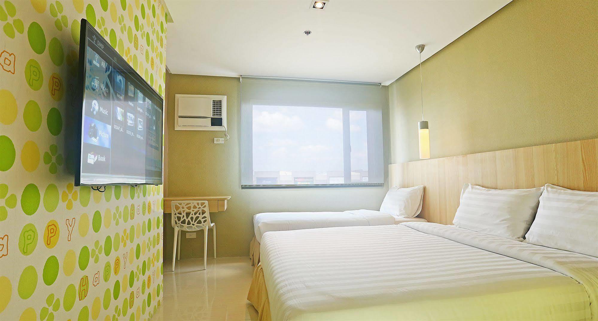 Injap Tower Hotel Iloilo City Exterior photo